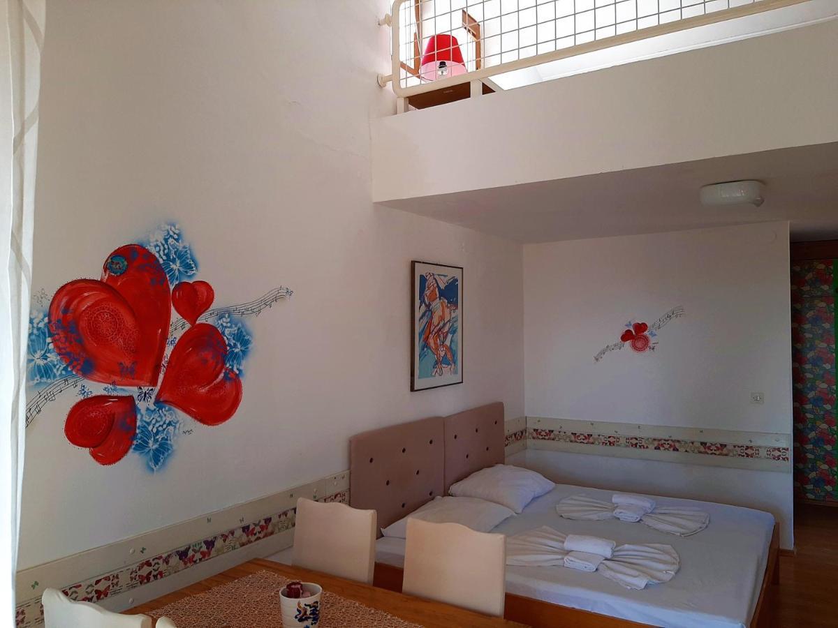 Apartments Unija Duga Uvala Крница Экстерьер фото